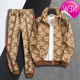 2024 Nouveau créateur de mode Sexy Bikini Sets SS SS SS NOUVEAUX SUITS MENSES SUITS MENSE Men de mode Running Track Suit Spring Autumn Mens Twopiece Sportswear Casua