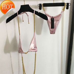 2024 NUEVO diseñador de moda Sexy Bikini Sets Rosa rosa rosa Set Halter Halter Black Beach Beach Bra Briefs Juego de trajes de baño encantadores Swimsuits con corbata