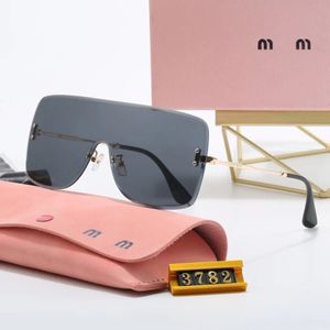 2024 nouvelles lunettes de soleil sans monture atmosphériques haut de gamme tendance de la mode pour femmes MM personnalité lunettes de soleil de créateur lunettes de soleil de haute qualité pour hommes avec boîte 3782