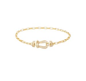 2024 Nouveau bracelet de chaîne de boucle de fer à cheval chaud bracelet de marque mode polyvalent hommes et femmes couples modèles bracelets de luxeq5