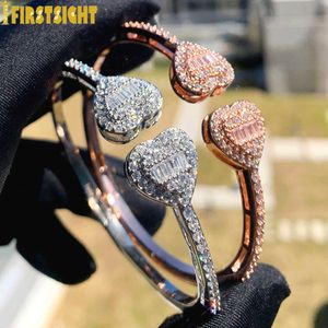 Bracelet à cœur ouvert glacé pour femmes, couleur or, CZ, breloque, bijoux Hip Hop, nouvelle collection 2024