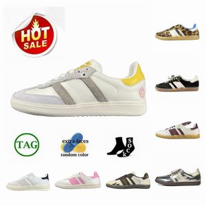 2024 Nuevo diseñador de estampado de leopardo Gales Bonner Plataforma Casual Shoes Men Mujeres Sneakas de entrenamiento Indoor Leather Rosa Rosa Goma Vegan Goma de golf White Golf