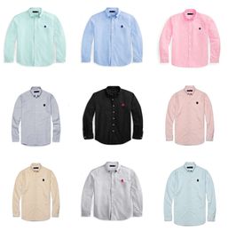 2024 Nuevos pequeños para hombres camisas largas casuales diseñadores de moda polos camisetas tops manzana luxurys ropa manga laurens ropa 105ess