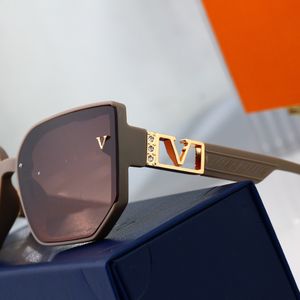 2024 Nieuwe live zonnebril Luxe Vierkante Vrouw Merk Designer Retro Frame Grote Zonnebril 2309 Vrouwelijke Vintage Gradiënt Mannelijke Oculos Feminino