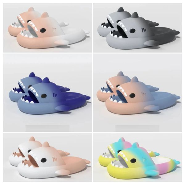 2024 Nouveaux chaussures de qualité de concepteur de luxe Sandale Samber Shark Slippers Shark Slides Blancs Shoes Sofed épaisses Sandales plates Sandales Flip Flip Flip