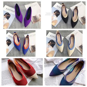 2024 Nouveau Luxury Flat Fothed Point Point Single Shoes Soft Soft Soft Souded Knited Women Femmes Boat Shoe décontracté et confortable