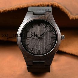 2024 Nouvelle qualité de luxe Natural Black Sandal Wood Analogue Uwood Japan Miyota Quartz Mouvement Wesin Watches Habill