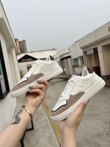 2024 New Man Woman Fashion Chaussures Designer Sneakers Femme Falls Trainers Sneakers Sneakers Designer Chaussures Chaussures pour hommes Sneakers de luxe pour la plate-forme de filles Best Quality