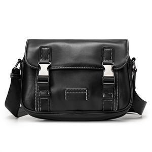 2024 Nouveaux hommes Messenger Sac Mode Rétro Porte-documents Fourre-tout Vintage Hommes Sac à bandoulière Grande capacité Mâle Sac à main Designes Boys Handbag Purses