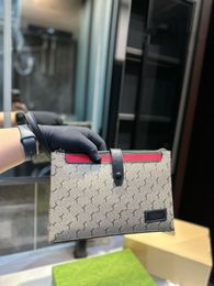 2024 Nieuwe handtas voor heren Luxe modeontwerpertas Rustig en stabiel topmateriaal Klassieke portemonnee Minimalistische kaarttas