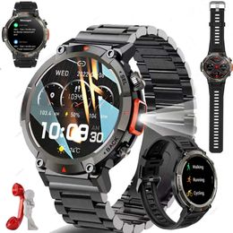 2024 Nouveau homme de qualité militaire Smartwatch Bluetooth appelant AMOLED Full Touch Screen avec lampe de poche LED Outdoor Sports Smartwatch