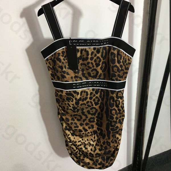 2024 Nuevo modelo Vestidos casuales básicos Vestido sexy con estampado de leopardo Vestido elástico delgado para mujer Vestido sin mangas de diseñador Vestido de cintura para dama Paquete Falda de cadera