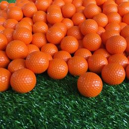 2024 NUEVO 10 PCS Amarillo PU Foam Golf Bolas de golf Elástica Entrenamiento de práctica al aire libre Accesorios de golf Golf Ballsindoor Práctica