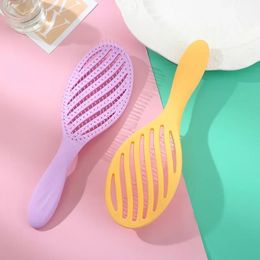 2024 Nouveau nouveau nouveau brosse à cheveux Hollow Brush massage de cuir chevelu cambrages coiffure Détangler Fast Séchage Détanglant outil de coiffure sèche humide