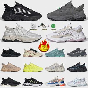 2024 Nouveau Ozweego Designer Chaussures de course Hommes Femmes Chaussures de sport en plein air Plate-forme Lumière Luxe Tendance Baskets Haute Qualité Superstar Chaussures de course Netflix Chaussures ebk