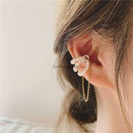 2024 NIEUWE PEARL EARHAT GRATIS TASSEL EAR Clip met Koreaans modeontwerp Hoogwaardige super onsterfelijke aantrekkelijke ijzeren magnetische oorbellen oorbellen