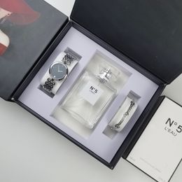 2024. Nueva caja de perfume Set Luxury Women's Quartz Watch Designer Impermeabiliza la mesa automática de la cita del cinturón de mujeres Temporizador de regalos de lujo de lujo