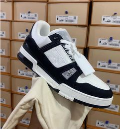 2024 nouvelle impression particule supérieure designer luxe chaussures de sport amateurs classiques hommes et femmes baskets blanches baskets de mode chaude 39-45 z69