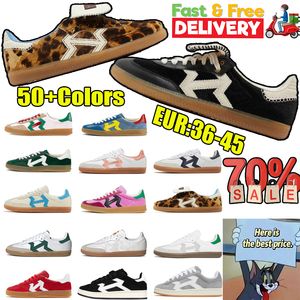 2024 zapatos casuales para hombres de plataforma para mujeres zapatillas blancas blancas negras rosa terciopelo rojo bonner green gree azul plateado para hombres y entrenadores deportivos al aire libre envío gratis