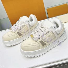 2024 Nouveaux chaussures Trainer Maxi Sneaker Shoelace Per perle Plump Casual Chores Camouflage Platform Chubby Sneaker Femmes Men Trainers Top Quality Chaussures Taille 35-45 A48