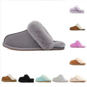 2024 NIEUWE SLIPPERS BOTES MEN MEN Women Bur Slides Classic Mini Platform Boot Slip-on Les Petites Suede Wool Comfort Winter Clogs Booties worden geleverd met dooskaartstoftas