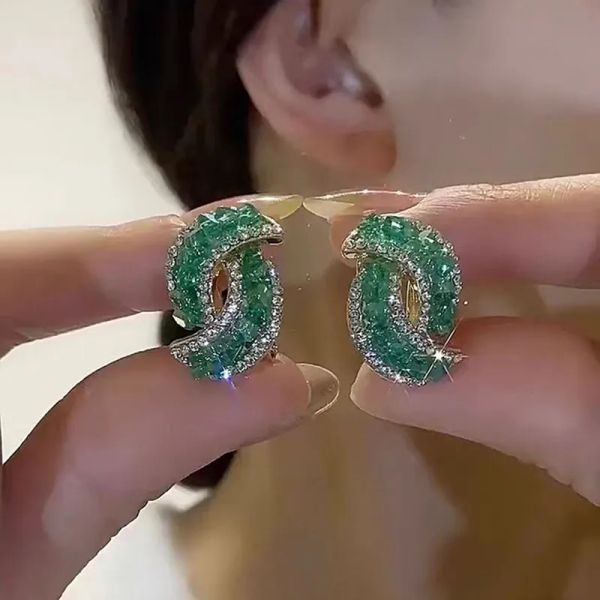 2024 Nuevo Crirconía de Cristal Verde Sparkling 14k Pendientes de oro amarillo para mujeres Declaración de accesorios elegante Joyería Aniversario Anniversary Anniversary