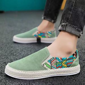 2024 Nueva primavera transpirable Lazy Kick en zapatos de moda Tendencia Versátil Niños Zapatos de tablero casual z5oM #