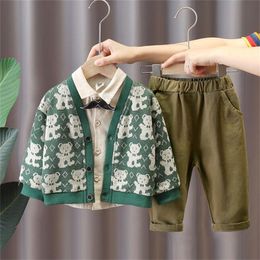 Ensemble trois pièces pour enfants de 1 à 3 ans, édition coréenne, joli costume tendance, vêtements pour garçons et filles, nouvelle collection printemps 2024