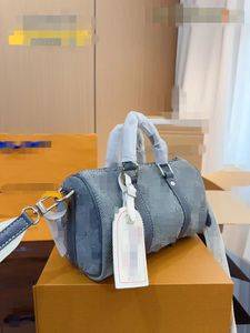 2024 NOUVEAU COUVE DE LA SAGLE DE DENIM SAGLE DE DENIM MODE Mode All-in-One Handbag Sac Crossbodybody Sac 24 * 15 * 11