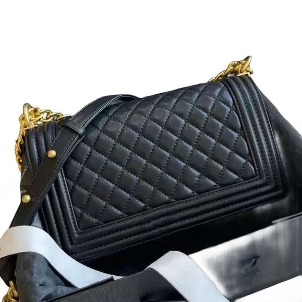 2024 Nouveau style classique CC Designer Totes Mode Femmes Sac à main Caviar matelassé Matelasse Plaid Flap Chaîne Slant Sacs à bandoulière Le Boy Cuir de veau H