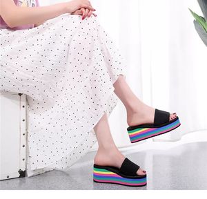 GAI – sandales de styliste de haute qualité, pantoufles d'été pour hommes et femmes, chaussures multicolores en forme, taille 35 à 43, nouveau style, 2024