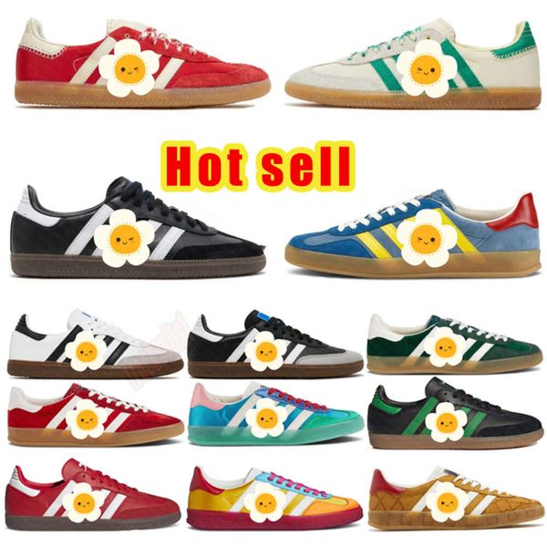 2024 NUEVO estilo zapatos de diseñador de color beige azul para hombres OG Sneakers Trainers Core Actujes de chicle blanco vegano Black Summer Summer