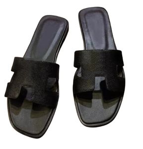 2024 nieuwe stijl Zomer Beste Kwaliteit Designer sandaal Uitloper Vrije tijd Vakantie Slides Strand Platte Slippers mode Echt Lederen Schoenen voor Vrouwen maat: 36-42