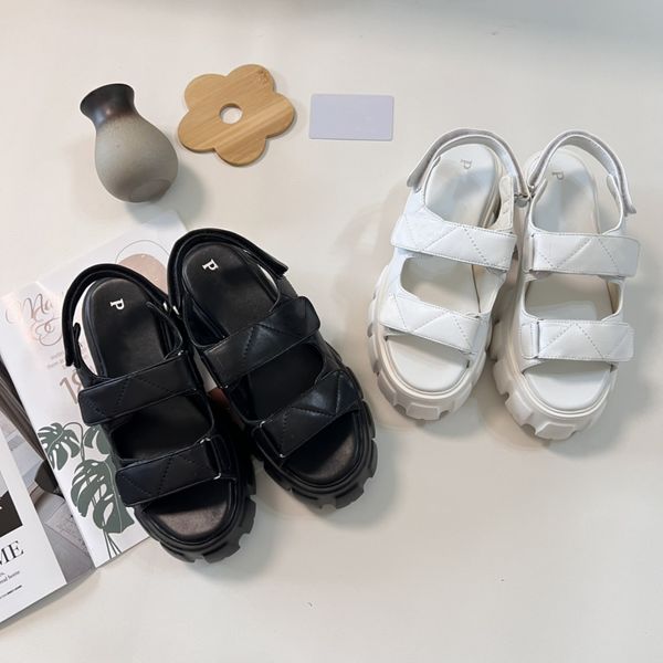 2024 New Style Velcro Platform Sandals Lettre boucle de boucle pour femmes Sandales Sandales Slippers Chaussures Fashion Fashion Luxury Elegant Simple Summer Flat Shoes Flat