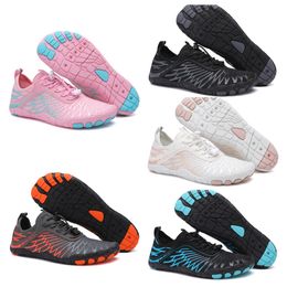 2024 Nieuwe top luxe ontwerper Black Red Outdoor Sneakers Creek Tracing Paar Anti Cutting Beach Fitness Fishing Cycling Amfious Water Wading Shoes Summer