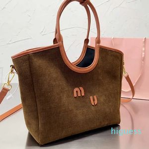 2024 Nuevo bolso de asas Bolsas de compras Diseñador Bolso de mujer Corduro Totes Bolso rosa Bolso de alta calidad Crossbody Vintage Handle Basket Messenger