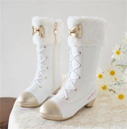 Botas de princesa con lazo para niña, botas de moda de tacón grueso, botas de nieve cálidas de longitud media, zapatos de algodón con encaje, novedad de invierno de 2024