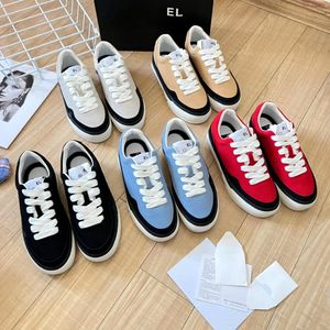 Domans schuim suède dubbele casual schoenen man zwart wit platform wandeling buiten sneakers luxe kanaal canvas basketbal schoen loper trainer ontwerper run jurk schoen