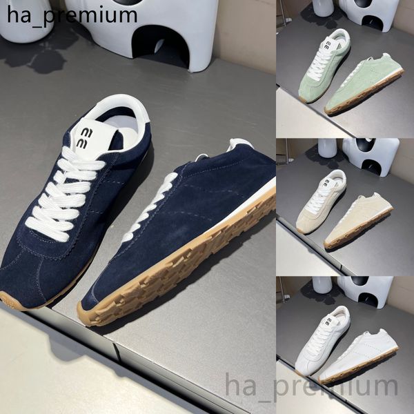 2024 Nouvelles chaussures décontractées simples pour femmes Baskets de créateurs Printemps Eté Chaussures d'affaires classiques chaudes Chaussures de plate-forme de marque de luxe italienne Chaussures minimalistes Couleurs pures