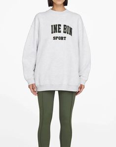 2024 Nouveaux sweats à capuche féminine Sweatshirts à main broderie de sweat-shirt lâche