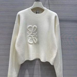 2024 nieuwe dames trui herfst trendy lange mouwen top high-end slanke trui jas designer trui vrouwen witte dunne gebreide truien