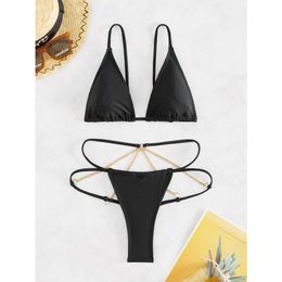 2024 Nouvelle élingue de maillot de bain pour femmes Split Sexy Chain Thong Bikini
