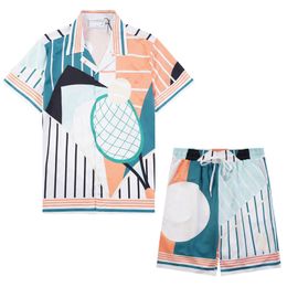 2024 NOTICIAS Summer Mens Shorts y T Shirt Set Cas-blanca Conjunto de hombres Moda Holiday Pareja Impresión Diseñador Camiseta Casual Manga corta Dressshirt 11668