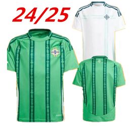 2024 Irlanda del Norte camisetas de fútbol hombres set kit para niños uniforme 2025 DIVAS CHARLES EVANS 23 24 25 camiseta de fútbol CHARLES BALLARD BEST BROWN HOME AWAY BRADLEY 999