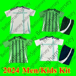 2024 Irlande du Nord Jerseys Men de soccer Men Kit Kit Uniforme 2025 Divas Charles Evans 24 25 Shirt Football Charles Ballard Lewis Best Brown Washington Home Away Jersey