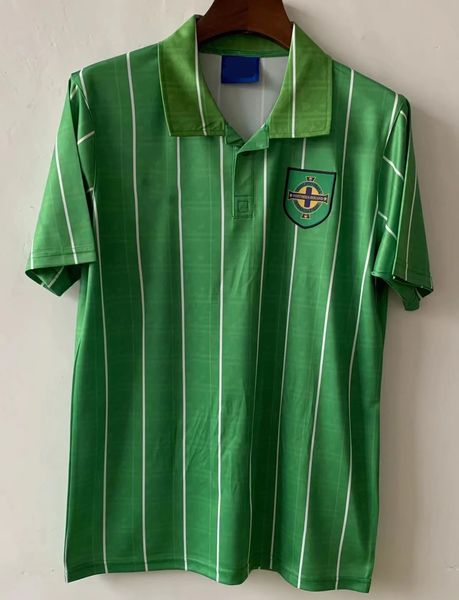 2024 Jerseys de fútbol de Irlanda del Norte Set Kit Kit Kit Uniforme 2023 DIVAS CHARLES EVANS 23 24 25 Camisa de fútbol Charles Ballard Best Brown 1979 1988 1990 1992 1994 R 760