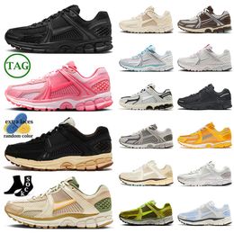 2024 OG Tennis Mesh Vomero 5 Trainers Designer Casual Schoenen Photon Dust Metallic Zilver Roze Schuim Hot Punch Supersonic Fashion Vomeros Sneaker Triple Black Runners