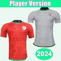 2024 Oman Heren Speler Voetbalshirts Nationale Team ALI AL-BUSAIDI AHMED AL-KHAMISI KHALID AL-BRAIKI Thuis Uit Voetbalshirts Volwassen Uniformen