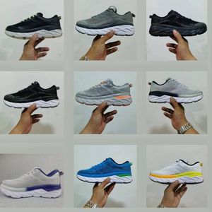 2024 One Bondi 7 Chaussures de course pour femmes baskets plate-forme One Bondi 8 hommes Black White Harbor Mens Women Trainers Sneakers 1 Runnners 36-45