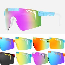 2024 Original Sport Google Tr90 Lunettes de soleil polarisées pour hommes / femmes Eyewear à vent en plein air 100% UV Mirored Lens